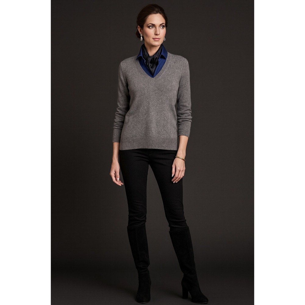 Alex Marie V-Neck Sweater Gray Classic Cashmere Women's‎ Large Quiet Luxury